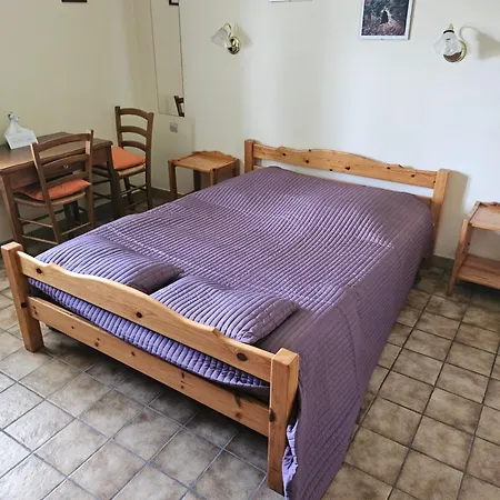 Campo D'hotes Arcenant